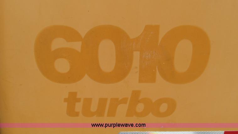 image for item G9292 Case 6010 Turbo horizontal directional drill