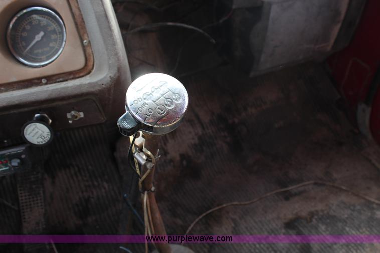 image for item H2560 1978 Ford 8000 dump truck
