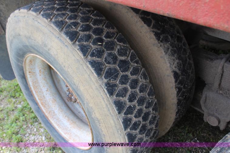 image for item H2560 1978 Ford 8000 dump truck