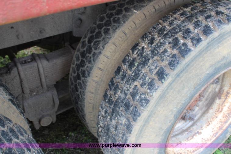 image for item H2560 1978 Ford 8000 dump truck