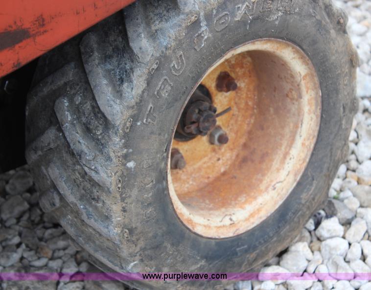image for item H2570 Ditch Witch 255SX vibratory plow