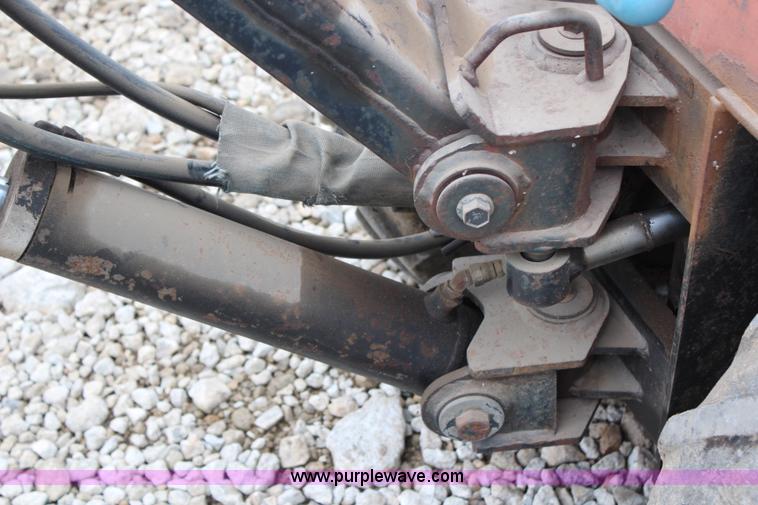 image for item H2570 Ditch Witch 255SX vibratory plow
