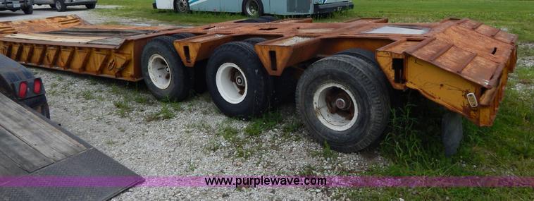 image for item H3322 1979 Load King triple axle lowboy trailer