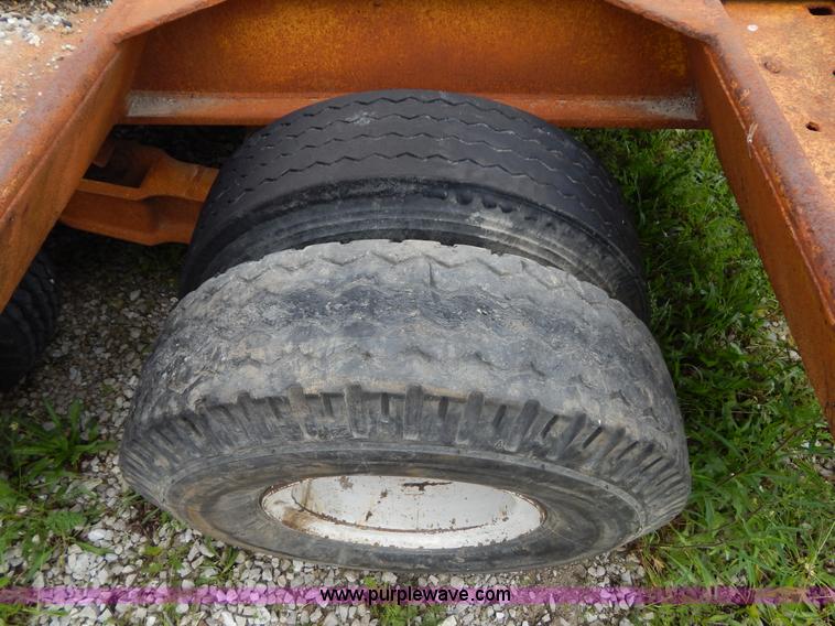 image for item H3322 1979 Load King triple axle lowboy trailer