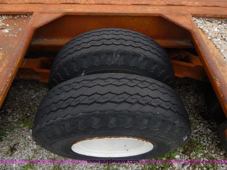 image for item H3322 1979 Load King triple axle lowboy trailer