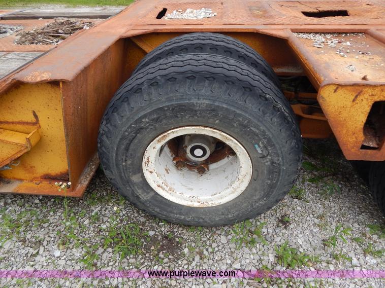 image for item H3322 1979 Load King triple axle lowboy trailer