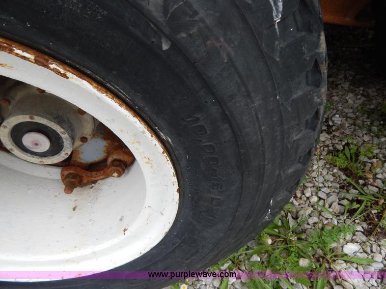 image for item H3322 1979 Load King triple axle lowboy trailer