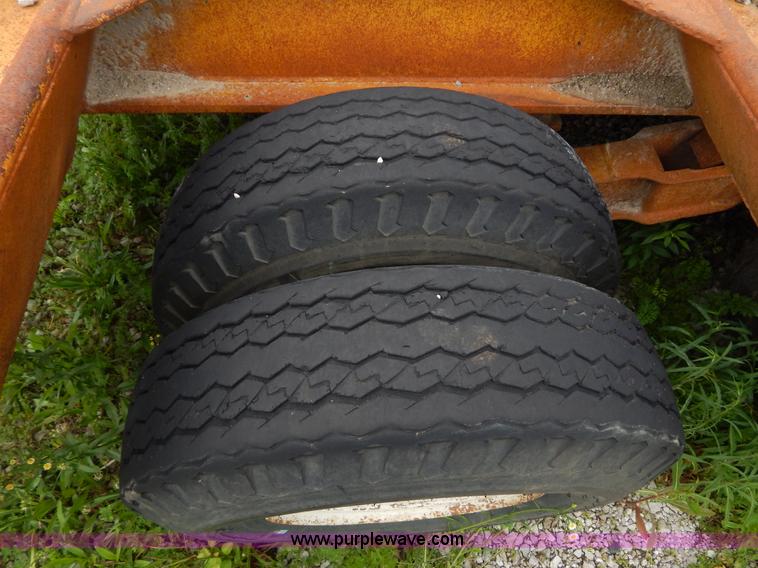 image for item H3322 1979 Load King triple axle lowboy trailer