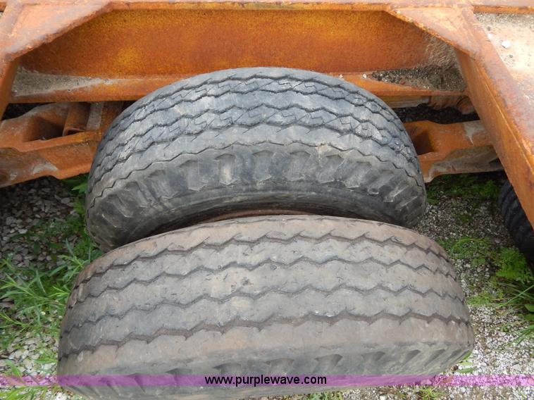 image for item H3322 1979 Load King triple axle lowboy trailer