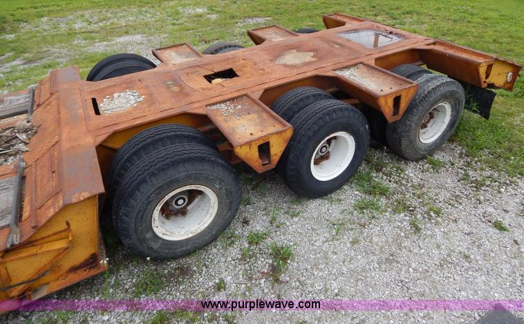 image for item H3322 1979 Load King triple axle lowboy trailer