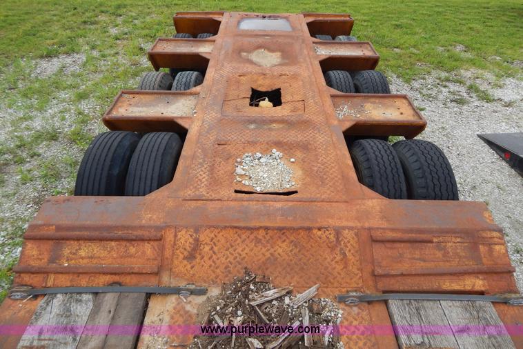 image for item H3322 1979 Load King triple axle lowboy trailer