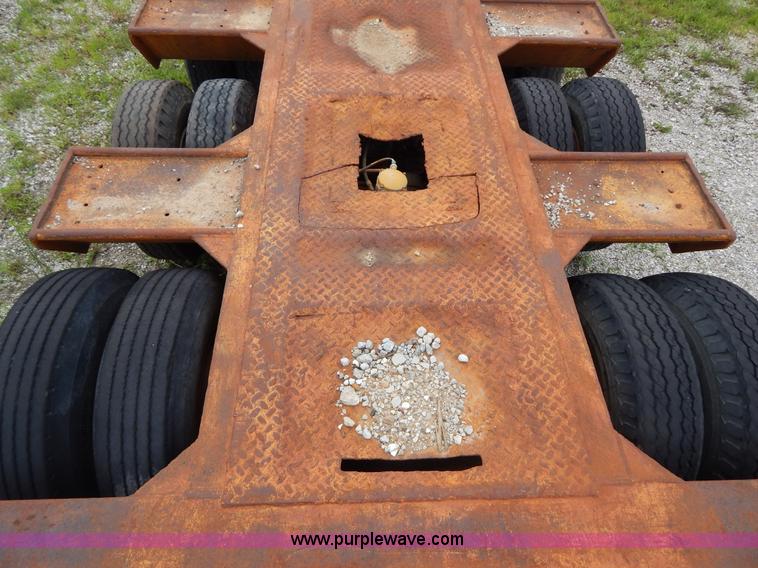 image for item H3322 1979 Load King triple axle lowboy trailer