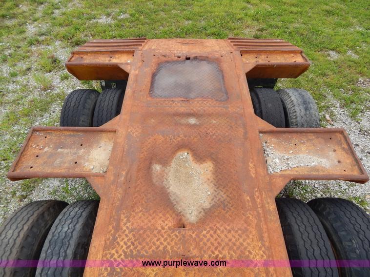 image for item H3322 1979 Load King triple axle lowboy trailer