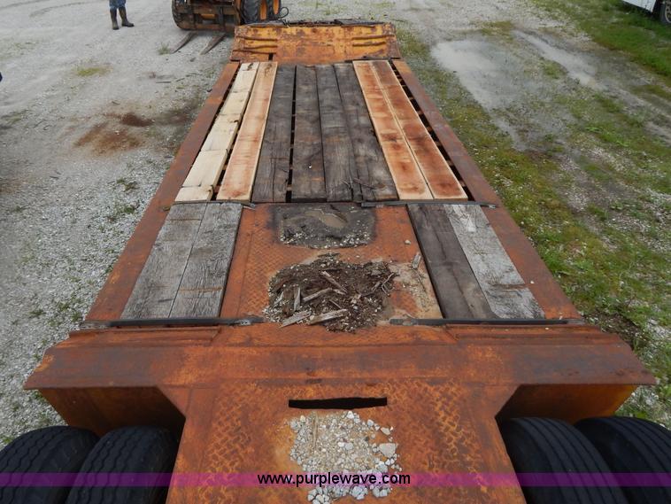 image for item H3322 1979 Load King triple axle lowboy trailer