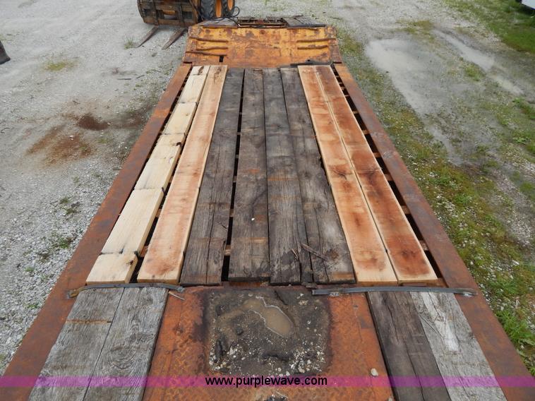 image for item H3322 1979 Load King triple axle lowboy trailer