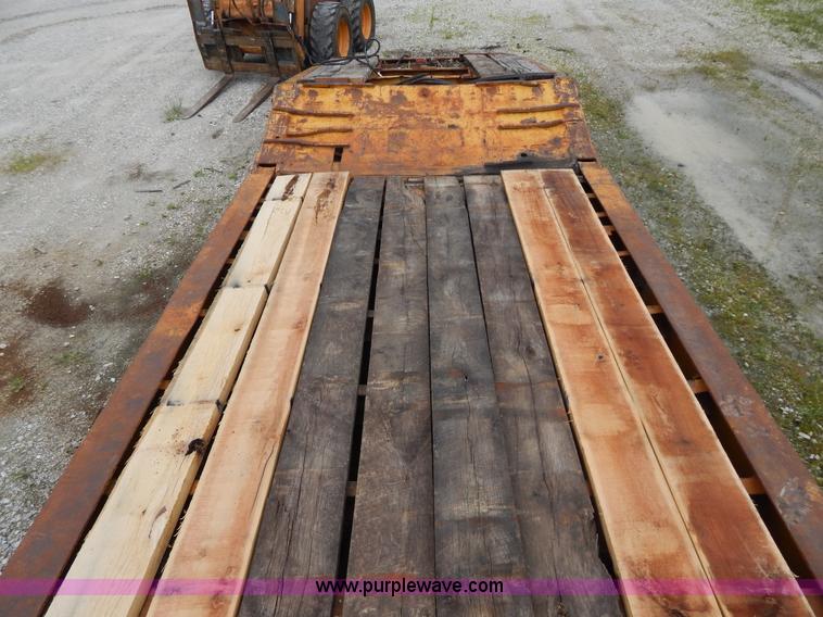 image for item H3322 1979 Load King triple axle lowboy trailer