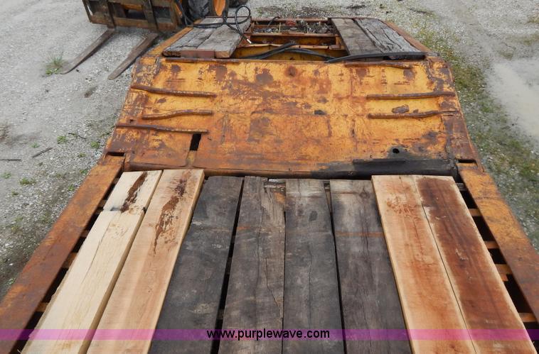 image for item H3322 1979 Load King triple axle lowboy trailer