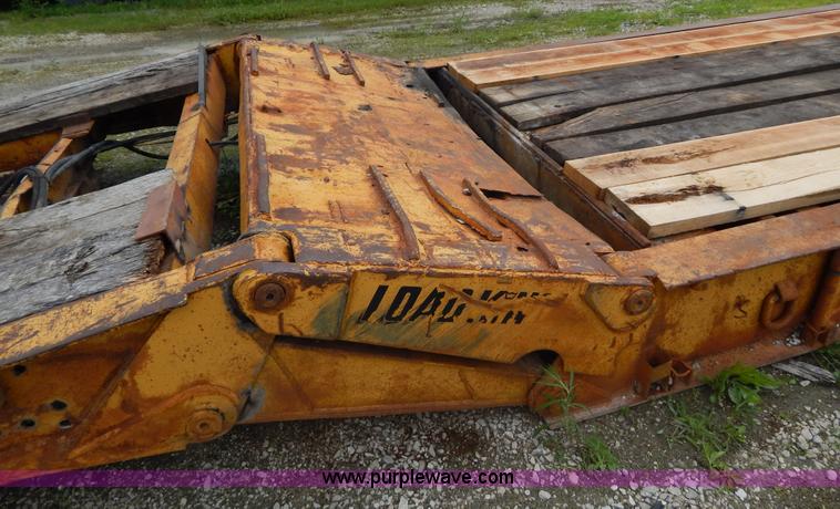 image for item H3322 1979 Load King triple axle lowboy trailer