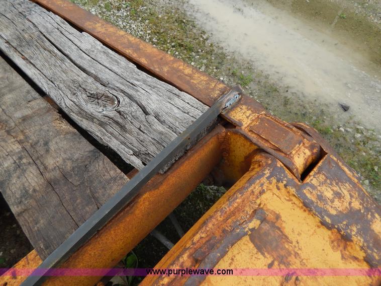 image for item H3322 1979 Load King triple axle lowboy trailer