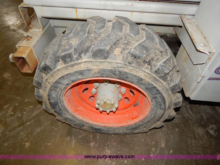 image for item H3819 2000 Skyjack SJ8841-E scissor lift