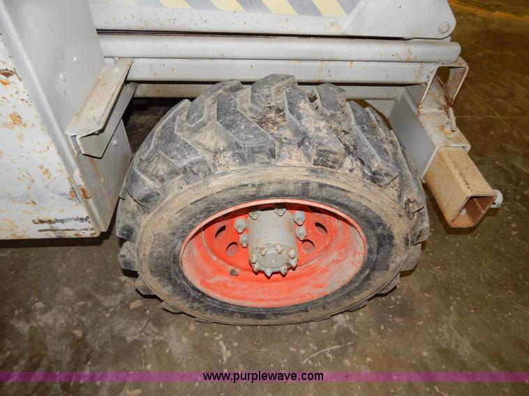 image for item H3819 2000 Skyjack SJ8841-E scissor lift