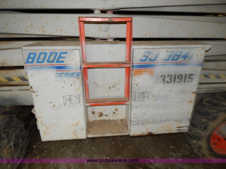 image for item H3819 2000 Skyjack SJ8841-E scissor lift