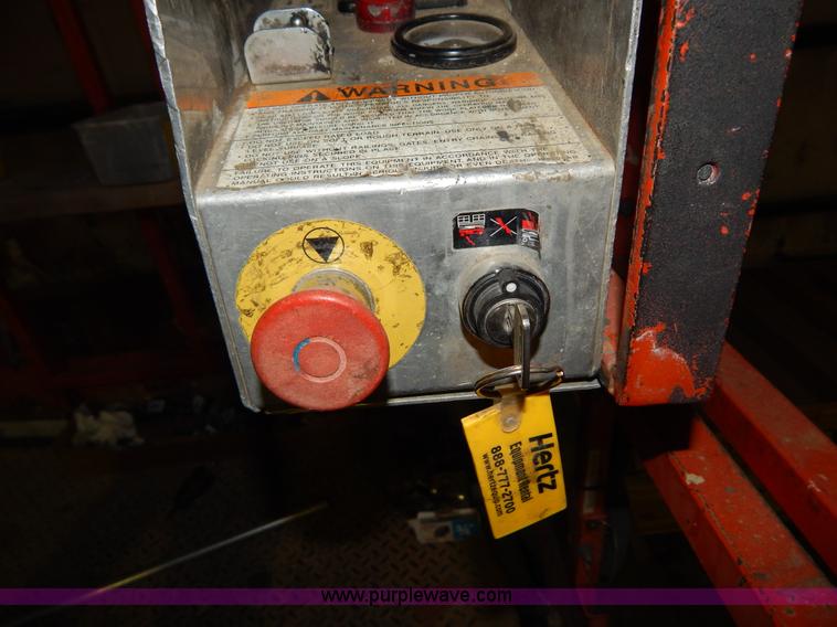 image for item H3819 2000 Skyjack SJ8841-E scissor lift