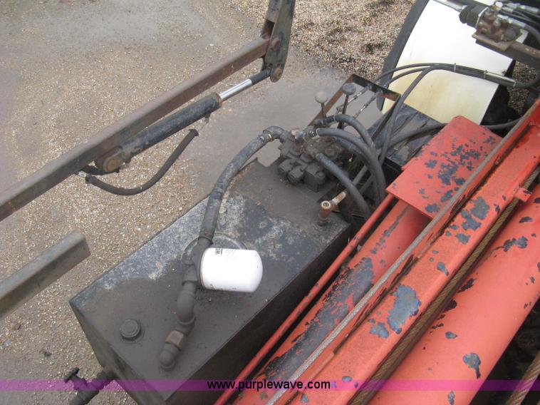 image for item H5424 1984 Mack MR686S roll-off truck