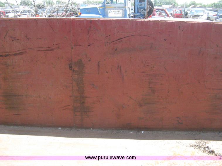 image for item H5427 2000 KL Metal Fab roll off dumpster