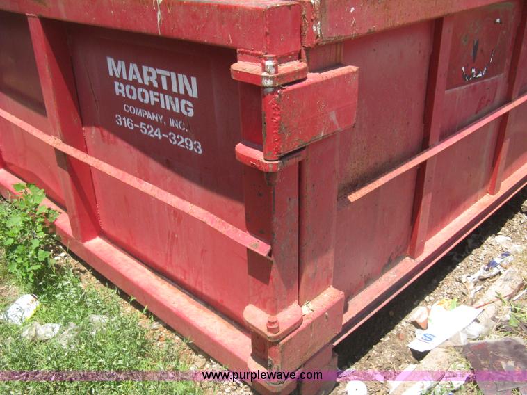 image for item H5428 2001 KL Metal Fab roll off dumpster