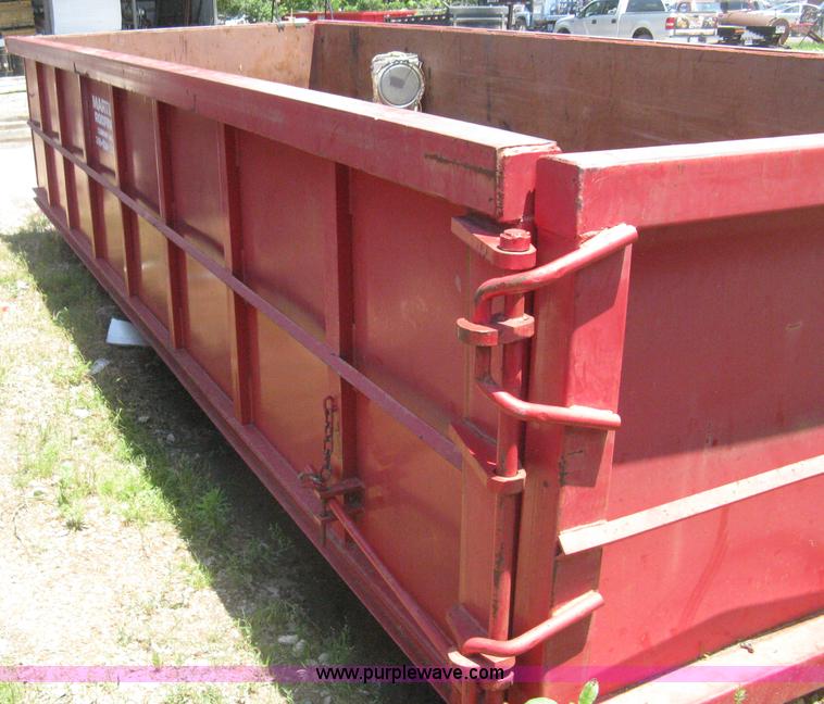 image for item H5428 2001 KL Metal Fab roll off dumpster