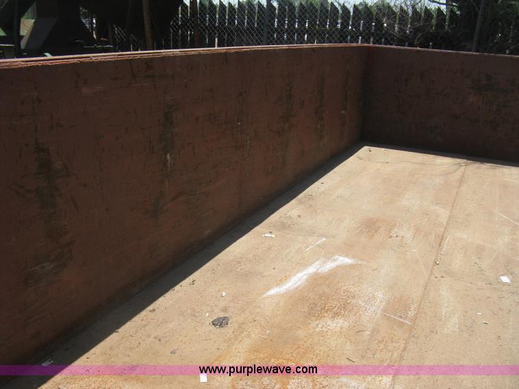 image for item H5429 2001 KL Metal Fab roll off dumpster