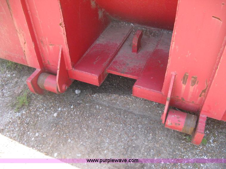image for item H5429 2001 KL Metal Fab roll off dumpster