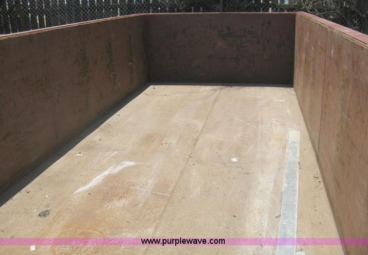 image for item H5429 2001 KL Metal Fab roll off dumpster