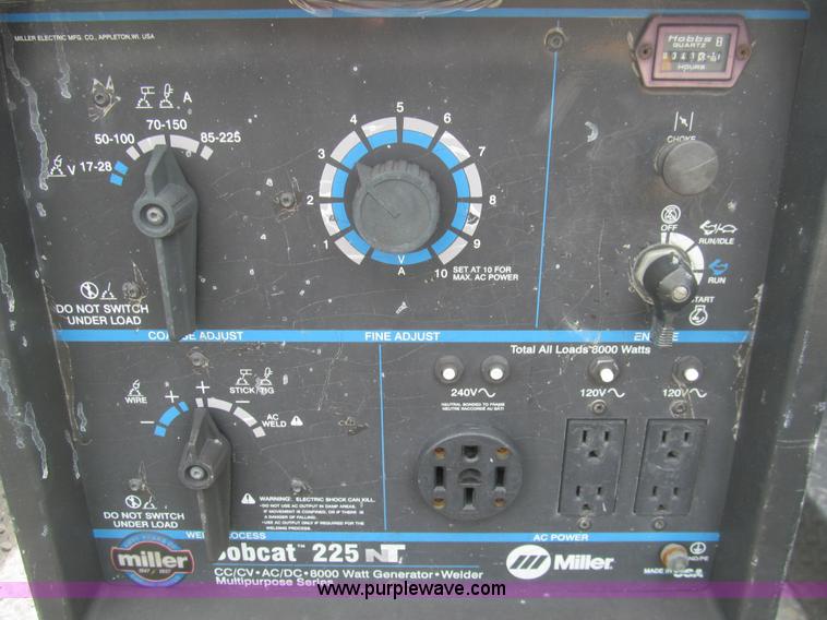 image for item H8968 2000 Ford F550 Super Duty XLT utility truck