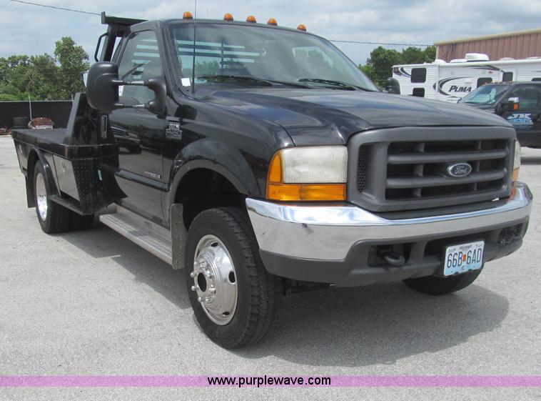 image for item H8969 2000 Ford F450 Super Duty XL flatbed truck