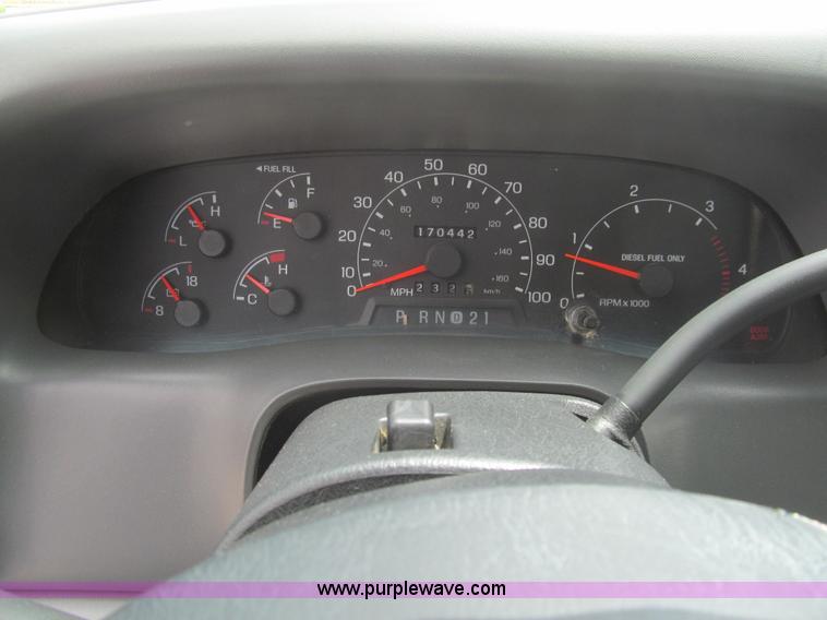 image for item H8969 2000 Ford F450 Super Duty XL flatbed truck