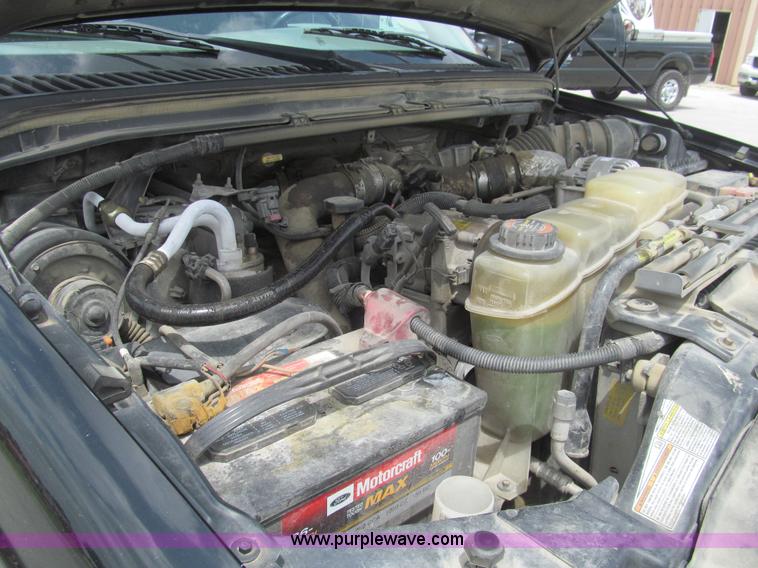 image for item H8969 2000 Ford F450 Super Duty XL flatbed truck