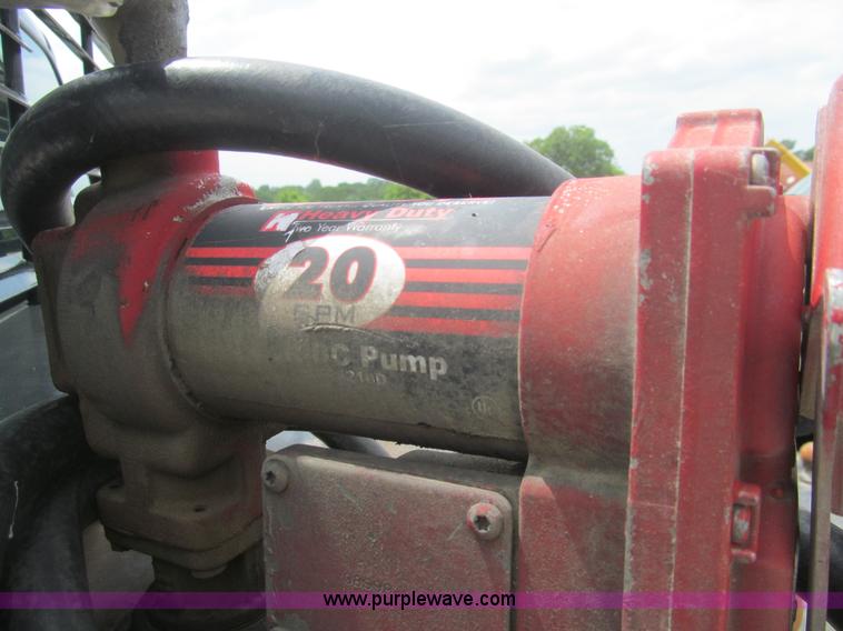 image for item H8969 2000 Ford F450 Super Duty XL flatbed truck