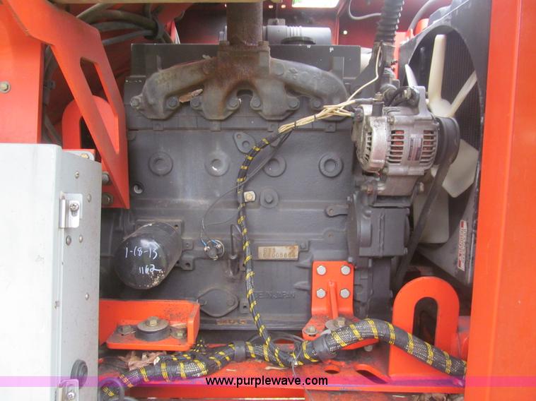 image for item H8972 2001 Snorkel TB60RW boom lift