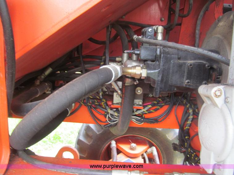 image for item H8972 2001 Snorkel TB60RW boom lift