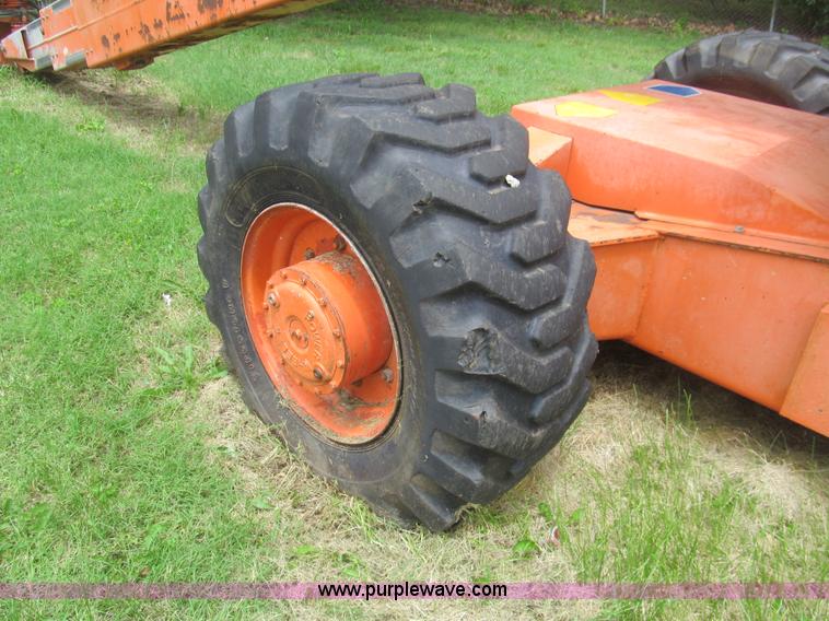 image for item H8972 2001 Snorkel TB60RW boom lift