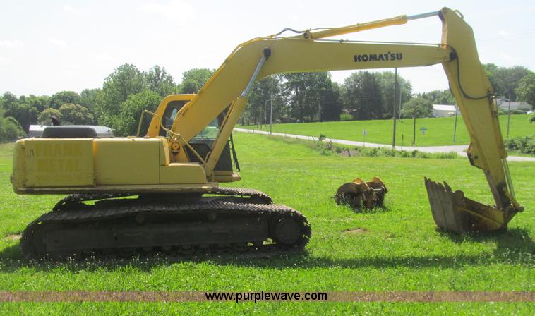 image for item H8973 Komatsu PC220LC-6L excavator