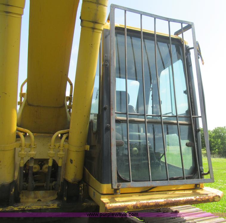 image for item H8973 Komatsu PC220LC-6L excavator