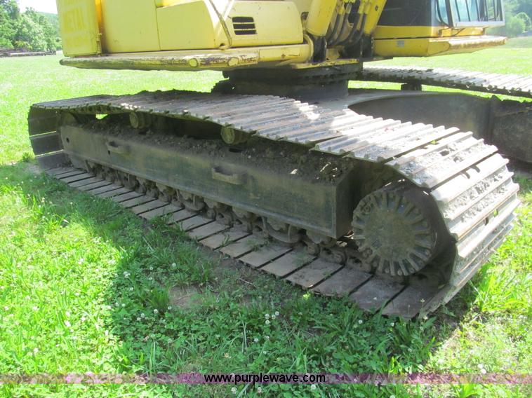 image for item H8973 Komatsu PC220LC-6L excavator