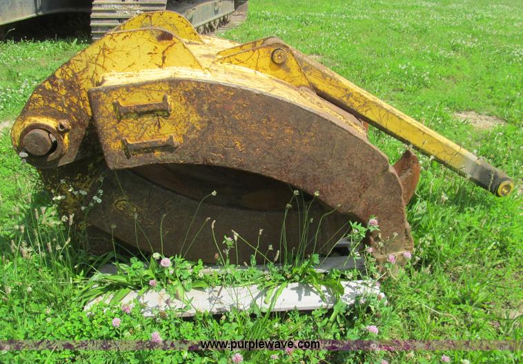 image for item H8973 Komatsu PC220LC-6L excavator