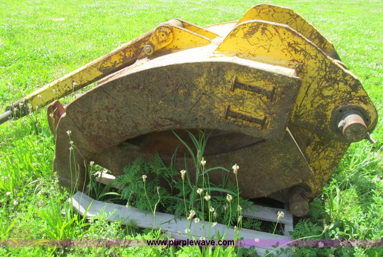 image for item H8973 Komatsu PC220LC-6L excavator