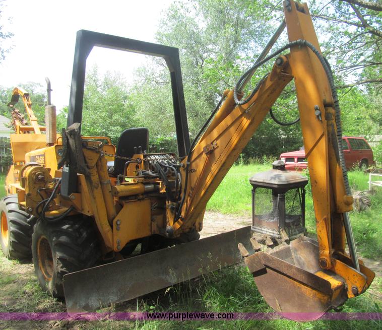 image for item H8980 1980 Case DH4 articulated trencher