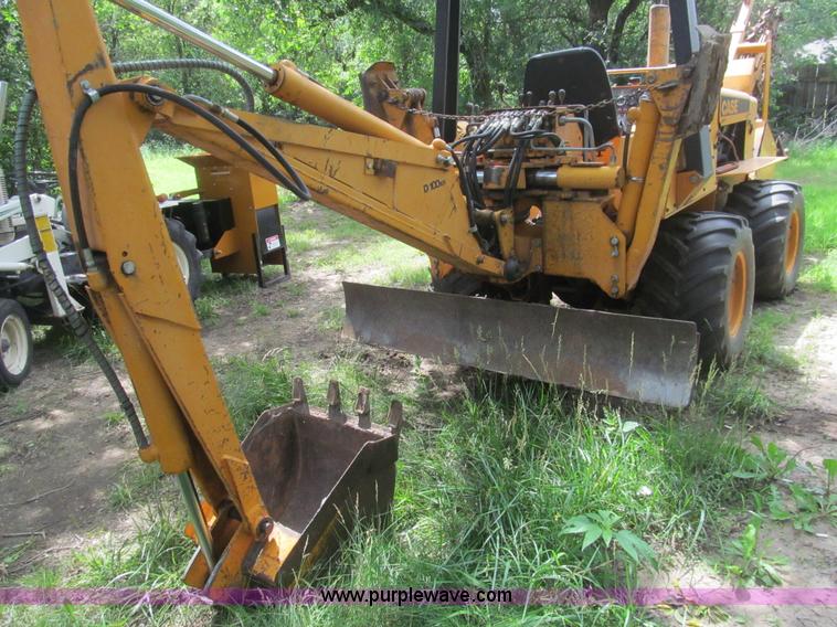 image for item H8980 1980 Case DH4 articulated trencher