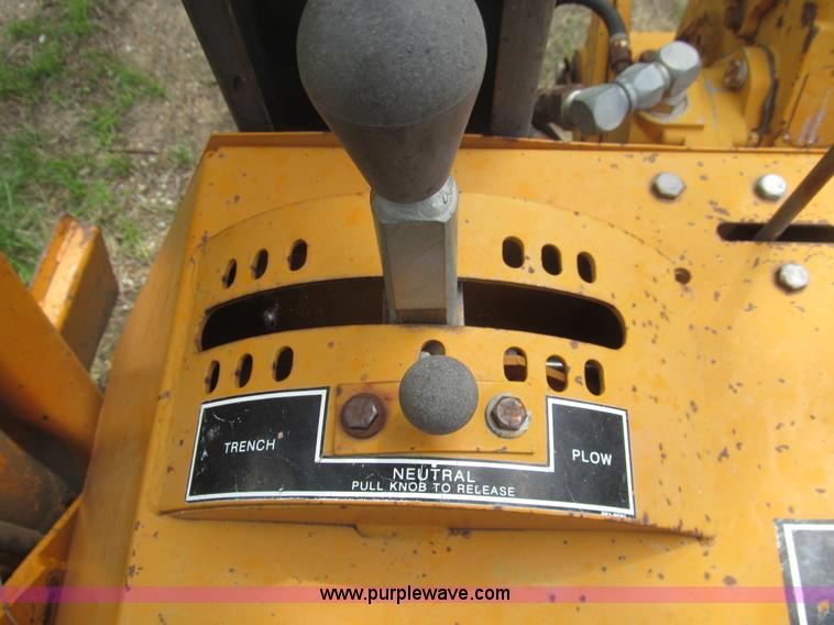 image for item H8980 1980 Case DH4 articulated trencher